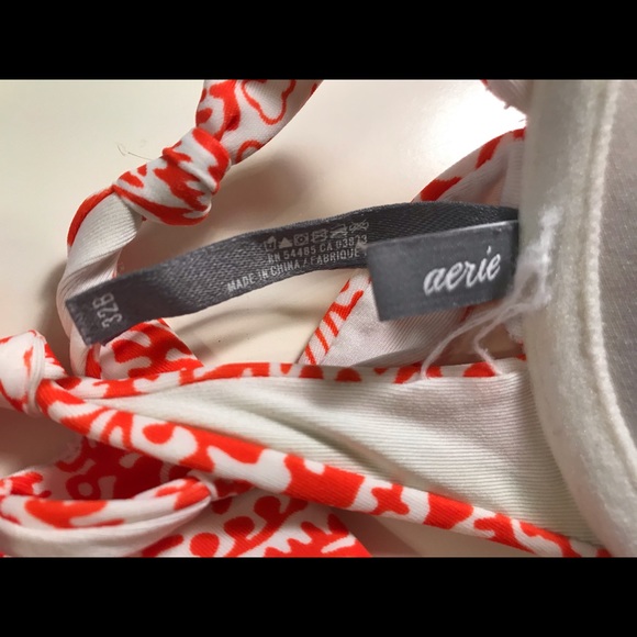 Push up aerie and Victoria secret bikinis - Picture 5 of 5